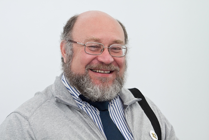 Алексей Смирнов при поддержке нового инвестора пытается заместить Windows на Linux в российских госорганах Алексей Смирнов при поддержке нового инвестора пытается заместить Windows на Linux в российских госорганах
