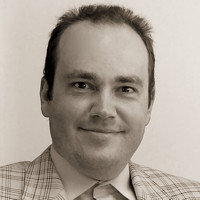 Леонид Росляков | Менеджер развития продаж компании Postgres Professional | Тема доклада: «Российская СУБД Postgres Pro» Леонид Росляков | Менеджер развития продаж компании Postgres Professional | Тема доклада: «Российская СУБД Postgres Pro»